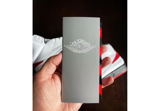 Retro Chicago Jordan DX2454-106 OG  DX2454-106   2 0814